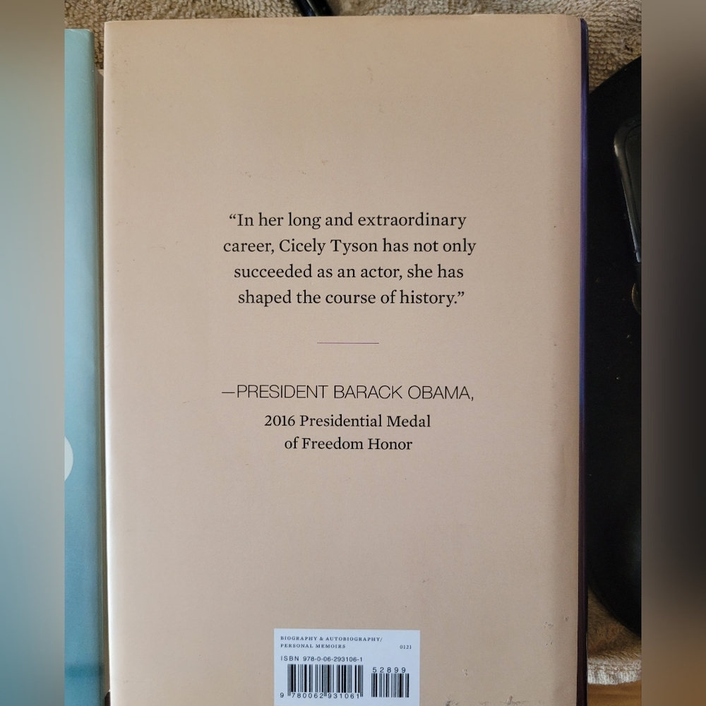 Books - Picture 6 of 8